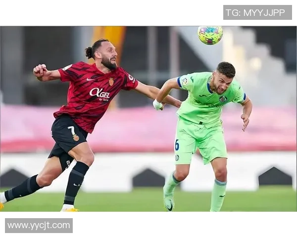 友谊赛精彩回顾：多特蒙德逆转国米补时绝杀引发全场狂欢