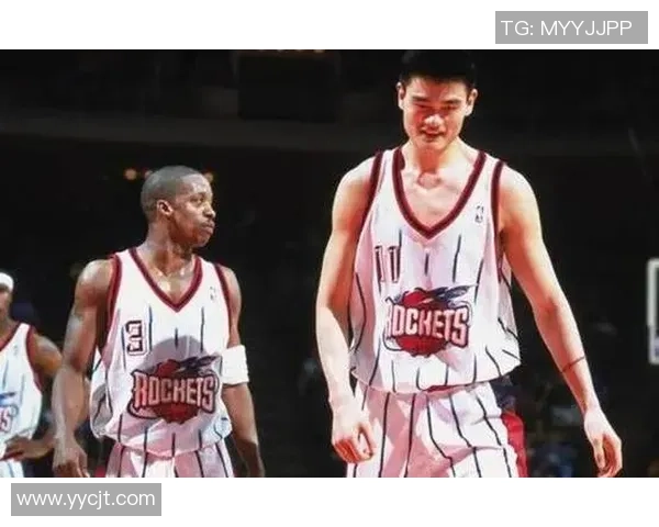 兰佩与姚明的篮球传奇：从青涩少年到国际巨星的成长之路