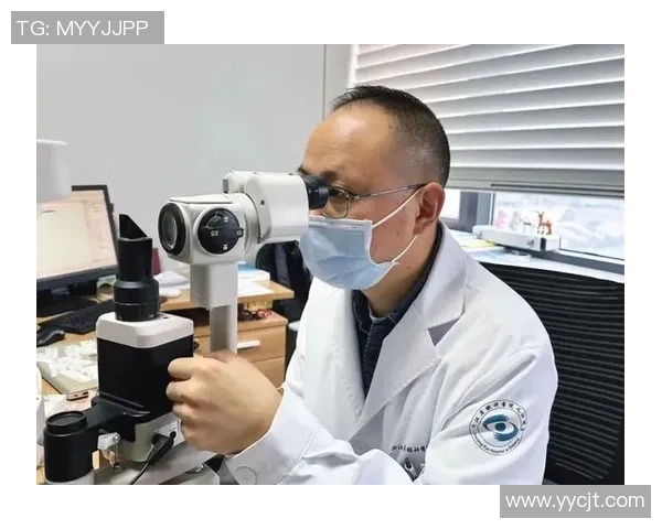 姚明积极联系医生进行健康检查以确保运动员的身体状态和职业生涯的持续发展