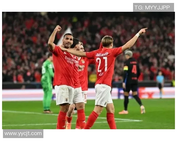 欧冠激战：本菲卡点球大战险胜热刺全场沸腾的瞬间解析