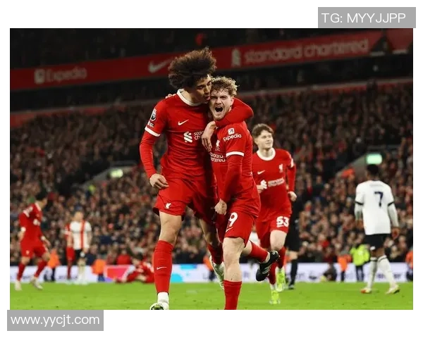 欧联杯曼联与莱比锡战成平局意外冷门引发全场热议与分析