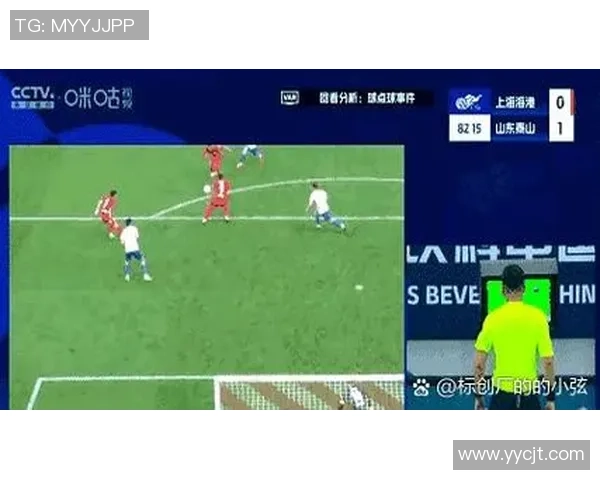 德甲焦点战波尔图与里昂战平乌龙球引发争议判罚全场沸腾 德甲焦点战波尔图与里昂战平乌龙球引发争议判罚全场沸腾