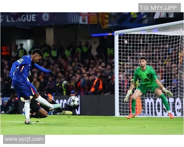 英超焦点战巴黎圣日耳曼与巴萨战平帽子戏法瞬间点燃全场激情 英超焦点战巴黎圣日耳曼与巴萨战平帽子戏法瞬间点燃全场激情