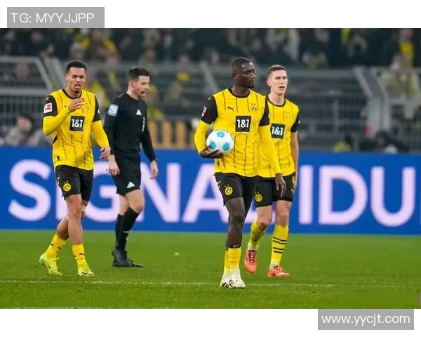 德甲精彩对决AC米兰与多特蒙德战成平局逆转瞬间引发全场沸腾