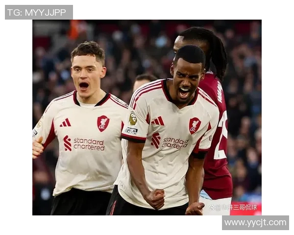 世界杯焦点战利物浦与国米激战成平红牌事件引发全场热议