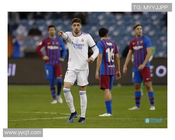 足总杯激战:皇马与拜仁1比1平局神扑引发争议判罚全场沸腾 足总杯激战:皇马与拜仁1比1平局神扑引发争议判罚全场沸腾